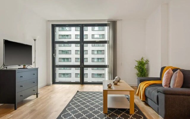 South Quay Serviced Apartments By Mysquare
