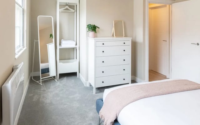 Host Stay The Quarter