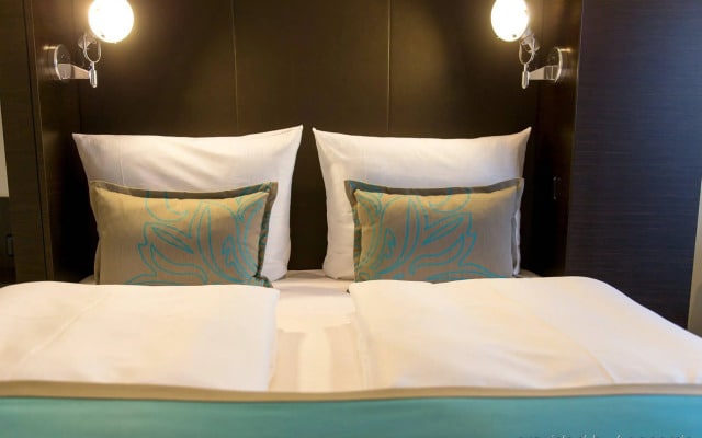 Motel One München-Olympia Gate