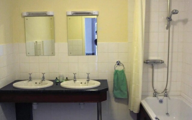 Best Western The Lairgate Hotel