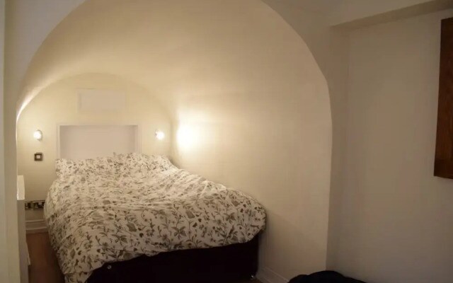 1 Bedroom Apartment in Knightsbridge