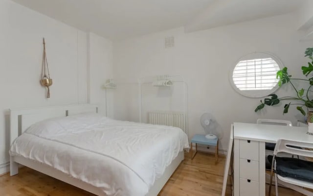 Stylish Studio in Westminster