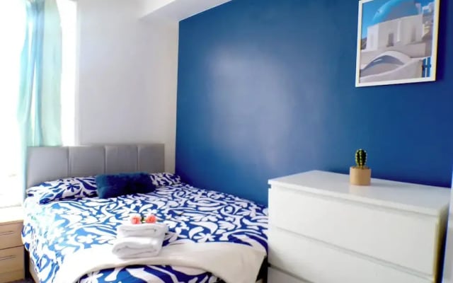 Santoriniapartmentwestkensingtonsleeps3-ensuite-ac