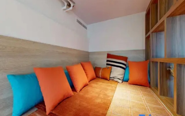 Room 1108 in a premium residence- Sport/Lavatory