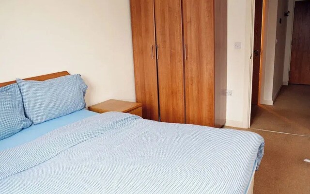 Bushwood, Ldn 2bed Apt-balcony-parking
