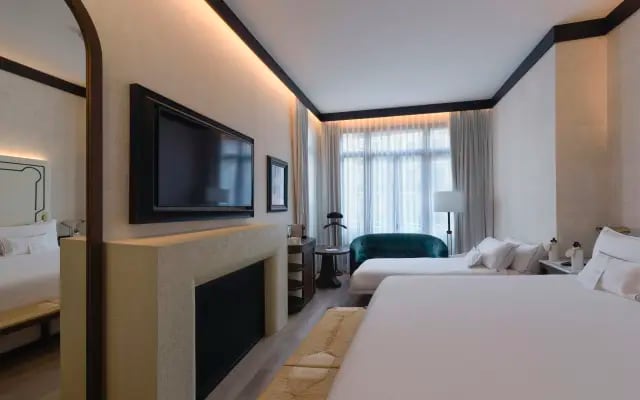 Hotel Montera Madrid, Curio Collection By Hilton