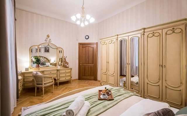 GMApartments (ДжиЭмАпартментс) на бульваре Никитский 12