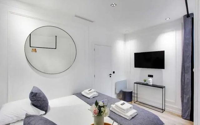 Superb Apartment With AC - Center of Paris
