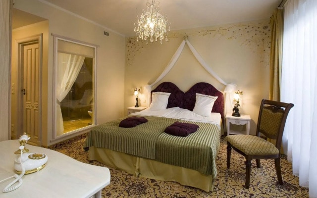 Отель Grand Rose SPA