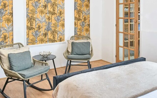 Host Stay Urban Nest