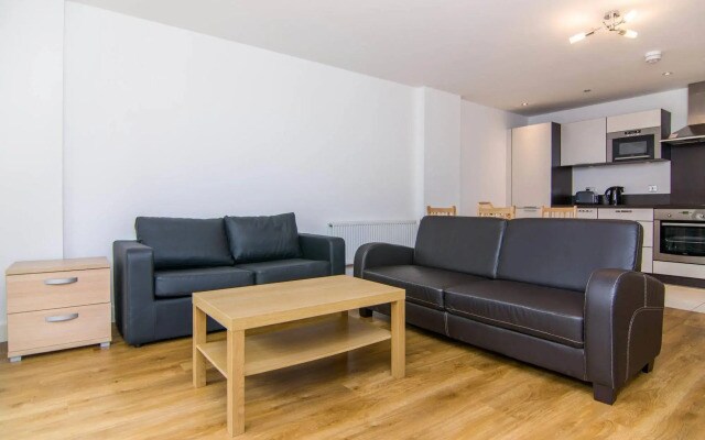 Apartment Wharf – Water Gardens
