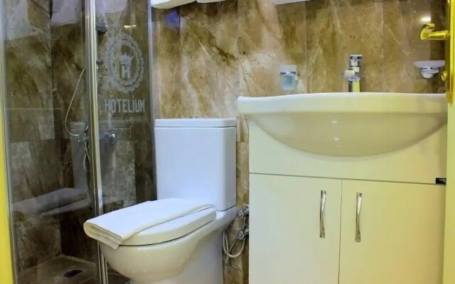 Hotelium 2