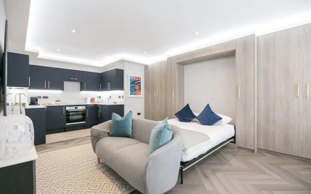 Urban Chic - Nevern