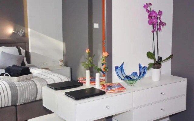 Kredytowa Warsaw Apartment