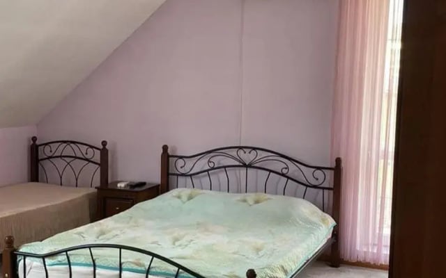 Коттедж переулок Пихтовый 18