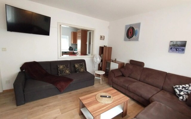 Apartment with a garden