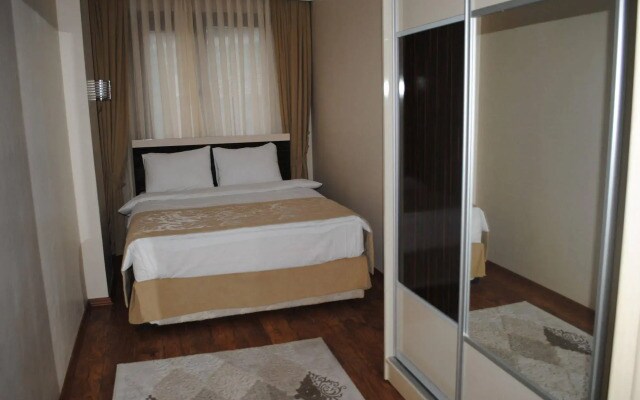 Diamond Suite & Residence