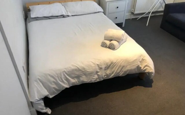 Inviting 1-bed Apartment in London