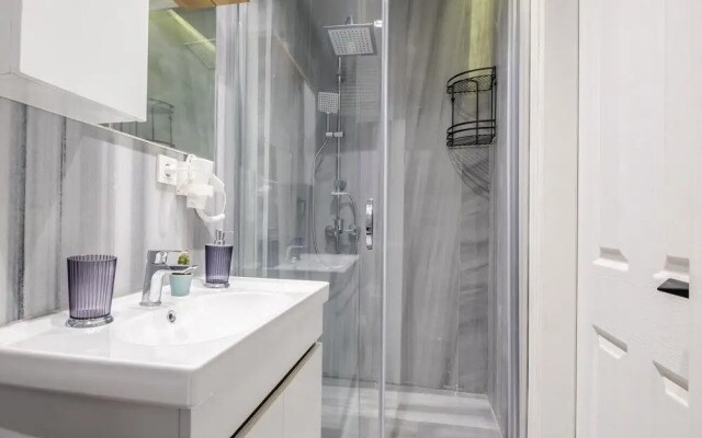 Pleasant Flat in the Heart of Balat