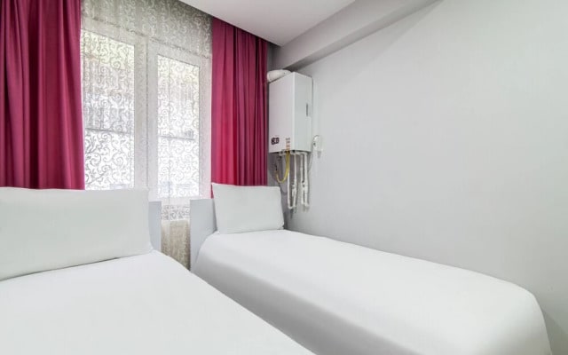 Modern Flat Close to Osmanbey Metro Station