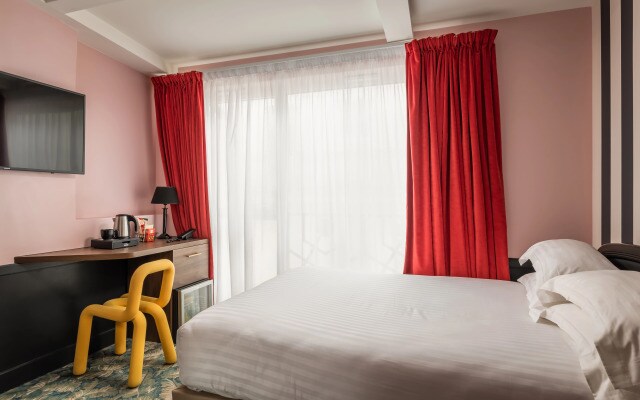 Archetype Etoile Hotel