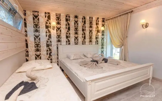 Prabangaus namelio “Čiki Puki Saulėlydis” nuoma.