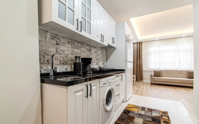 Comfy Apartment With Central Location in Sisli