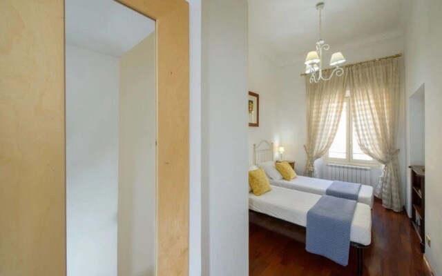 Elegant and Large 3beds Flat Beside Piazza Popolo