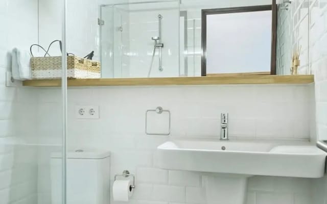 Unique Architects Apartment IN Trendy Central Poble SEC By Myrentalhost