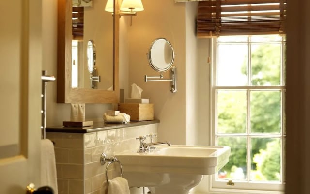 The Pilsley Inn