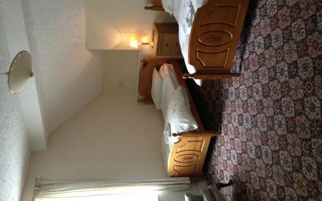 Black Lions Guest House