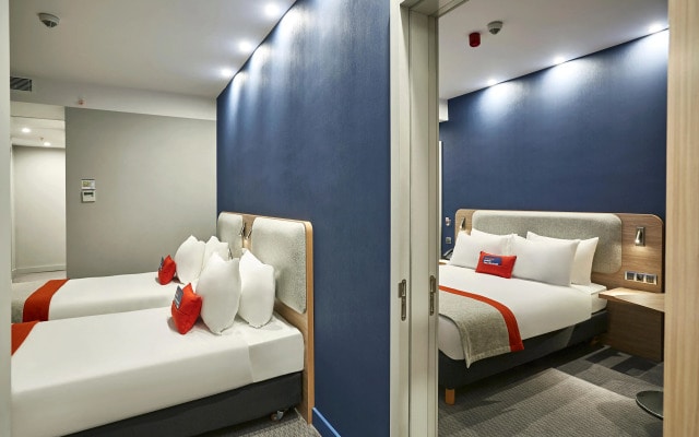 Holiday Inn Express Istanbul - Atakoy Metro by IHG
