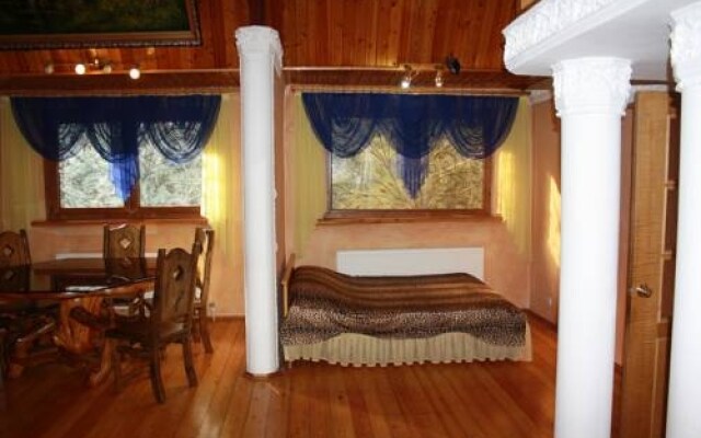 Anatol Cottage