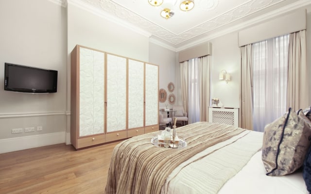 Hertford Flat 16