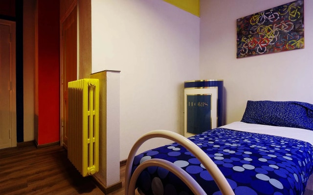 Next Door Guesthouse