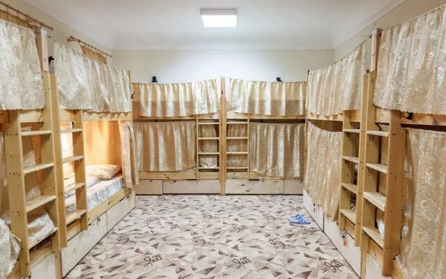 Kamelot Hostel