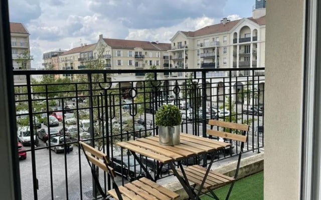 Apartment 1 bedroomed with Balcony 10min from Disneyland Paris