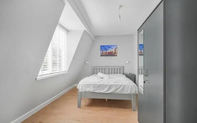Studio 169 London
