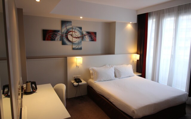 Holiday Inn Paris - Auteuil by IHG