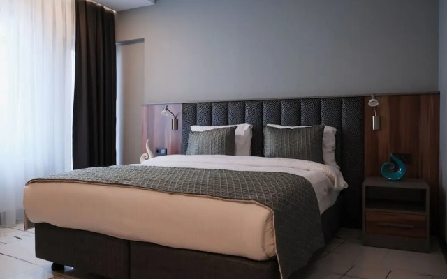 No25 Suites