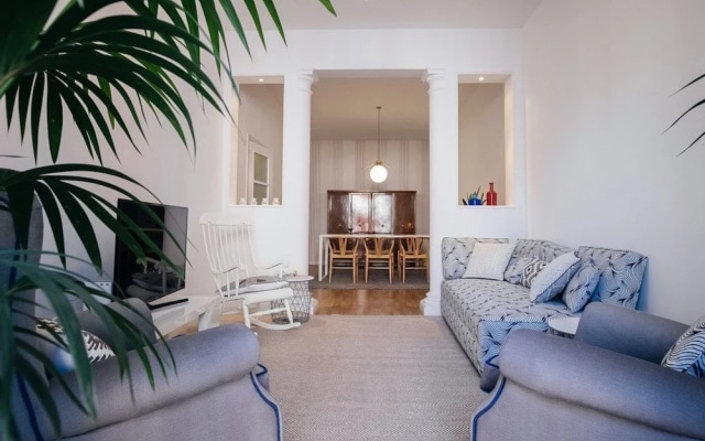 Iakai Homes Opera