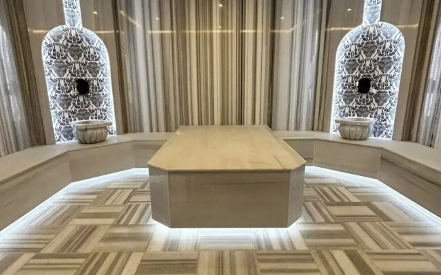 Holiday Inn Istanbul - Beylikduzu by IHG