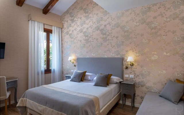 Отель Villa Rosa