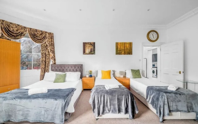 Skyvillion Canary Wharf Serenity