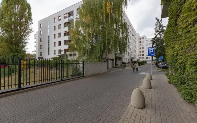 Apartment Warsaw Bobrowiecka by Renters