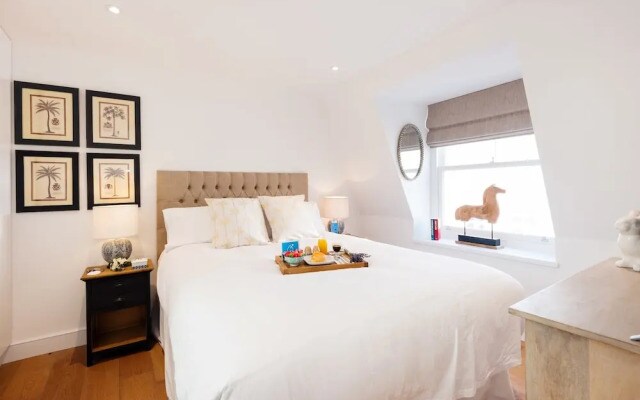 Lillie Road Residence IV