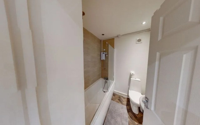 Apartment 332