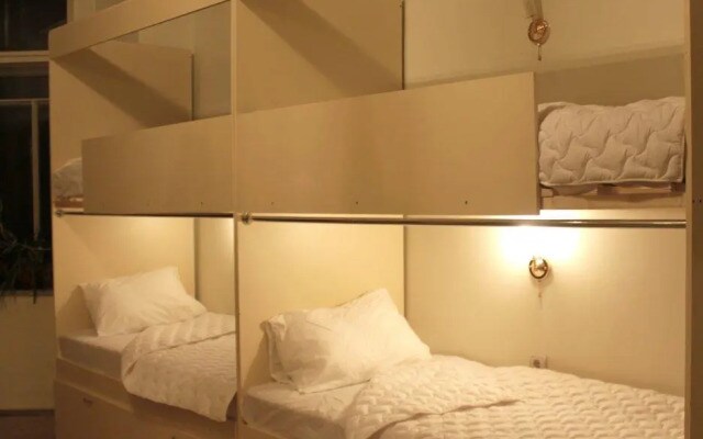 Oh So Indie House Hostel