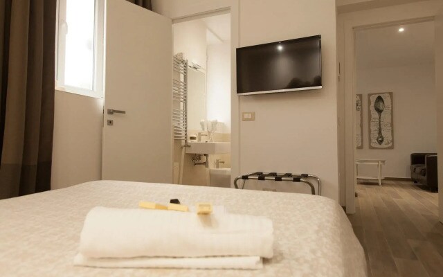 Flaminia Rooms&Suites