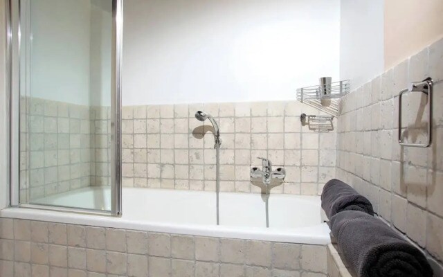 Dal Charming and Modern Ground Floor Loft